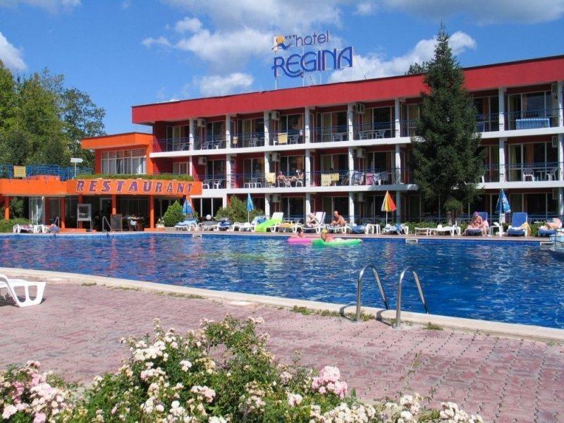 Regina 3*