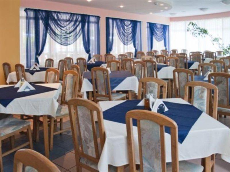 Regina Hotel 3*